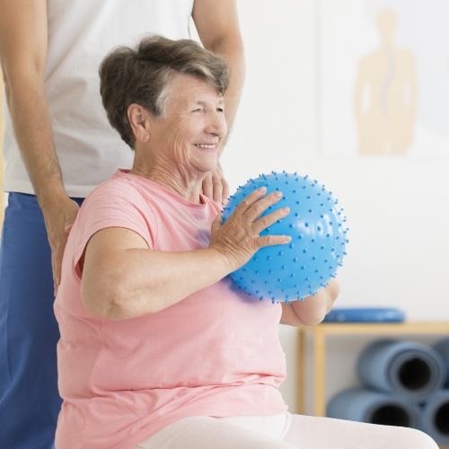 physical-therapy-clinic-geriatric-physical-therapy-blue-sky-therapy-warren-oh